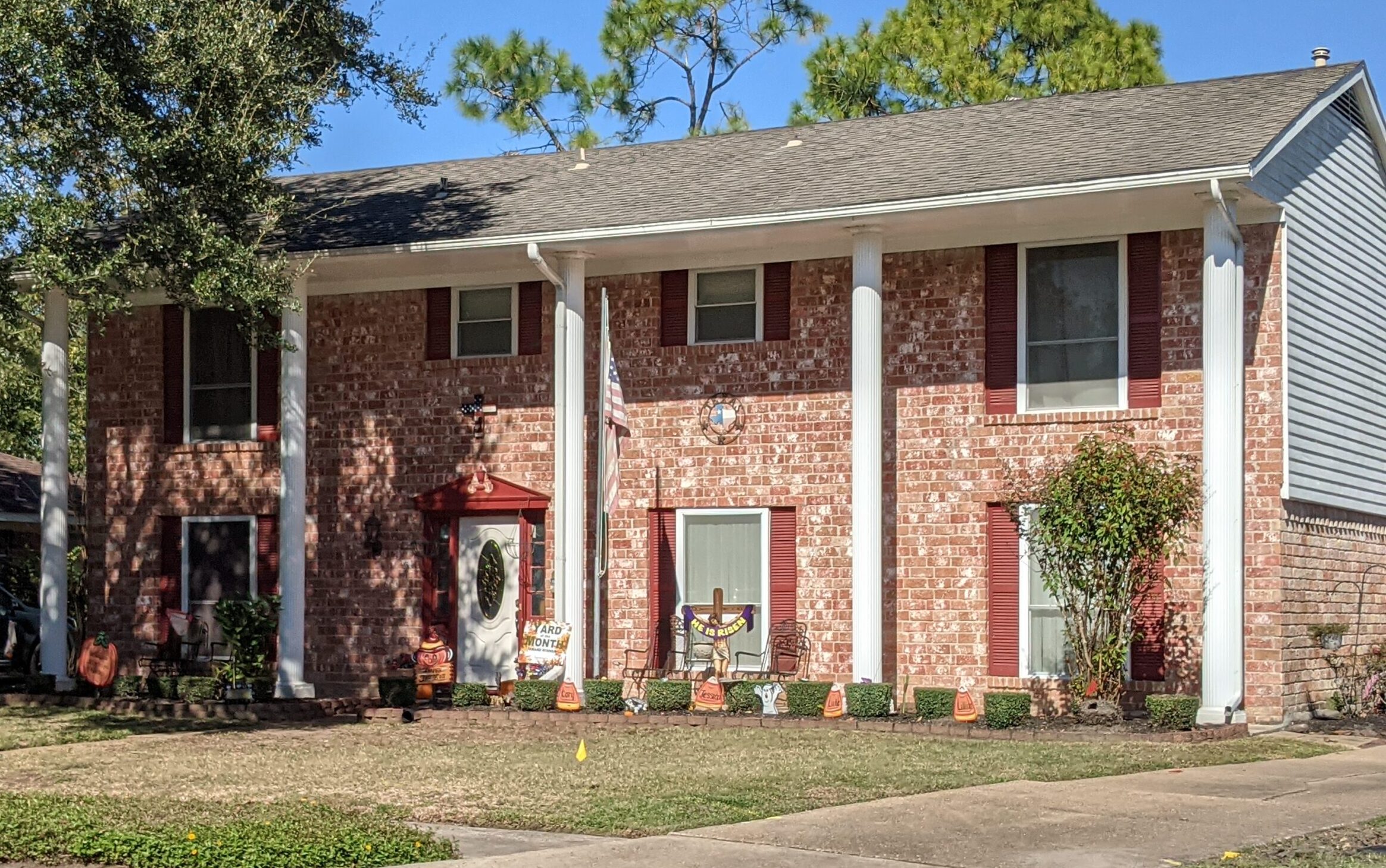 October 2021 – Yard of the Month Winner!